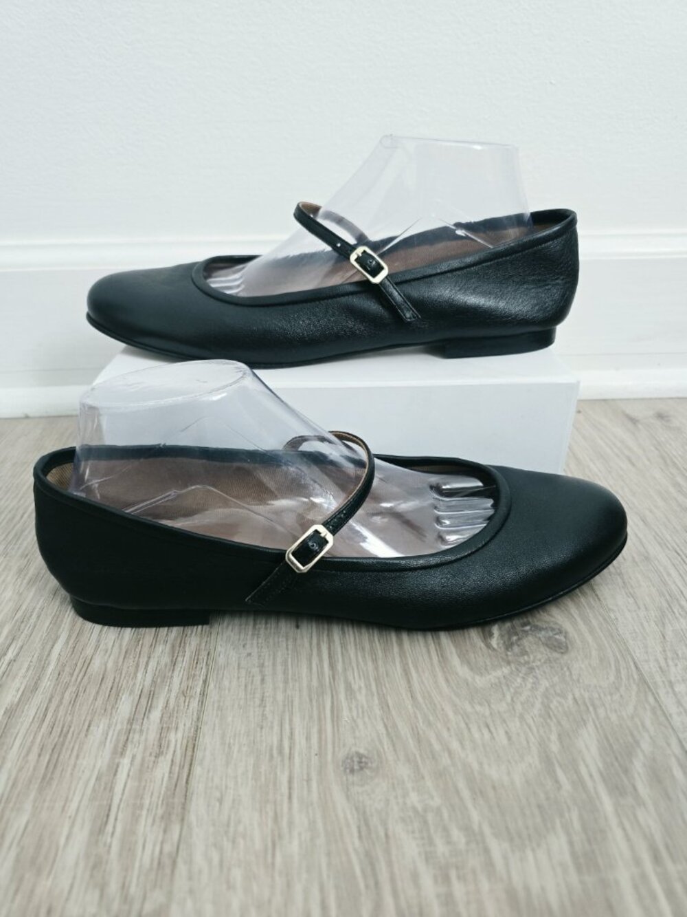 Margaux Demi Mary Jane Ballet Flats Shoes Size 11 42 Black Nappa Leather Buckle